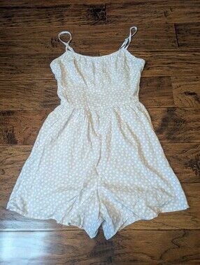 Hollister Light Blue and White Floral Romper Size Small Regular